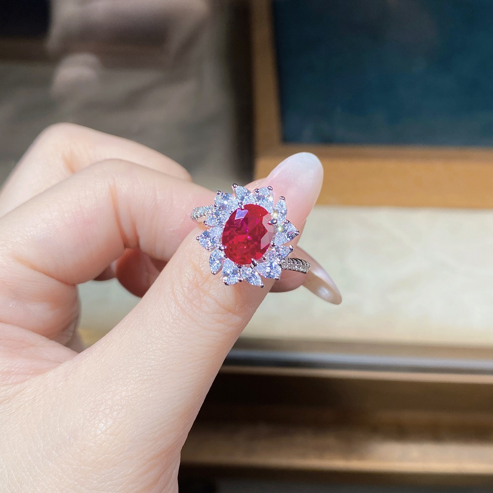 3CT Aquamarine Wobble-Band Gemstone Ring in S925 Sterling Silver – March Birthstone Design