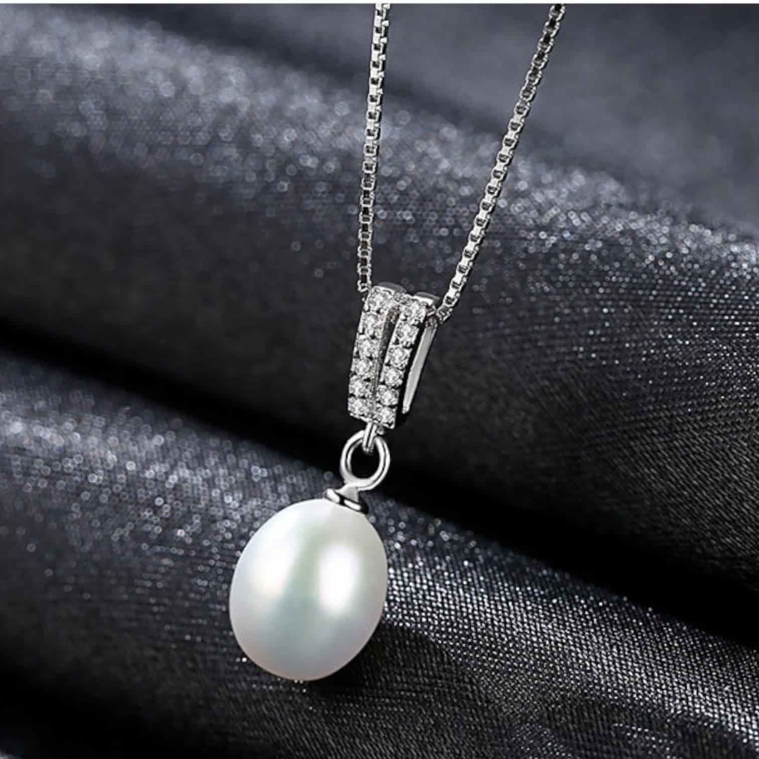 Pearl Pendant for Women – Elegant S925 Sterling Silver Necklace