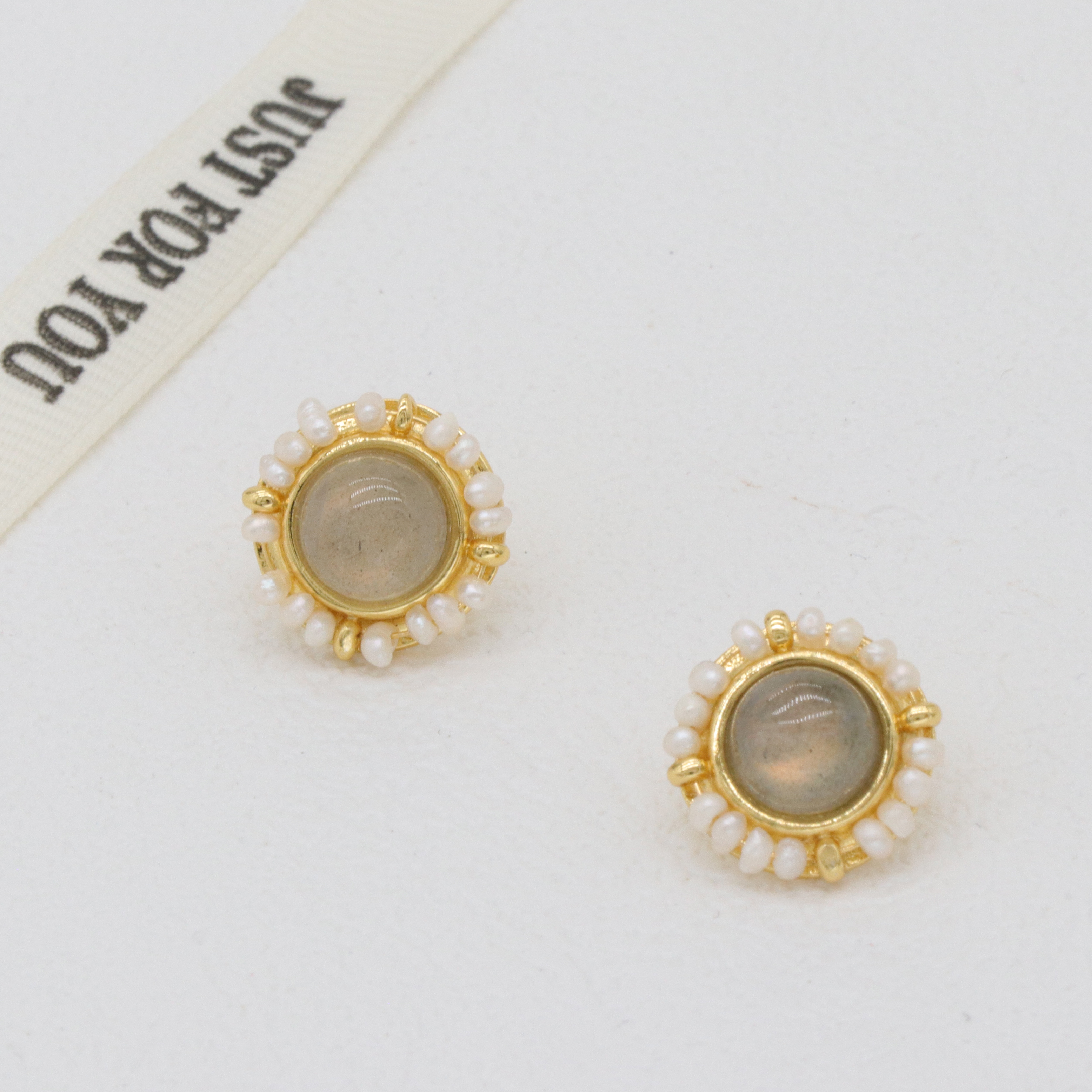 Natural Pearl Earrings, Gold pearl earrings