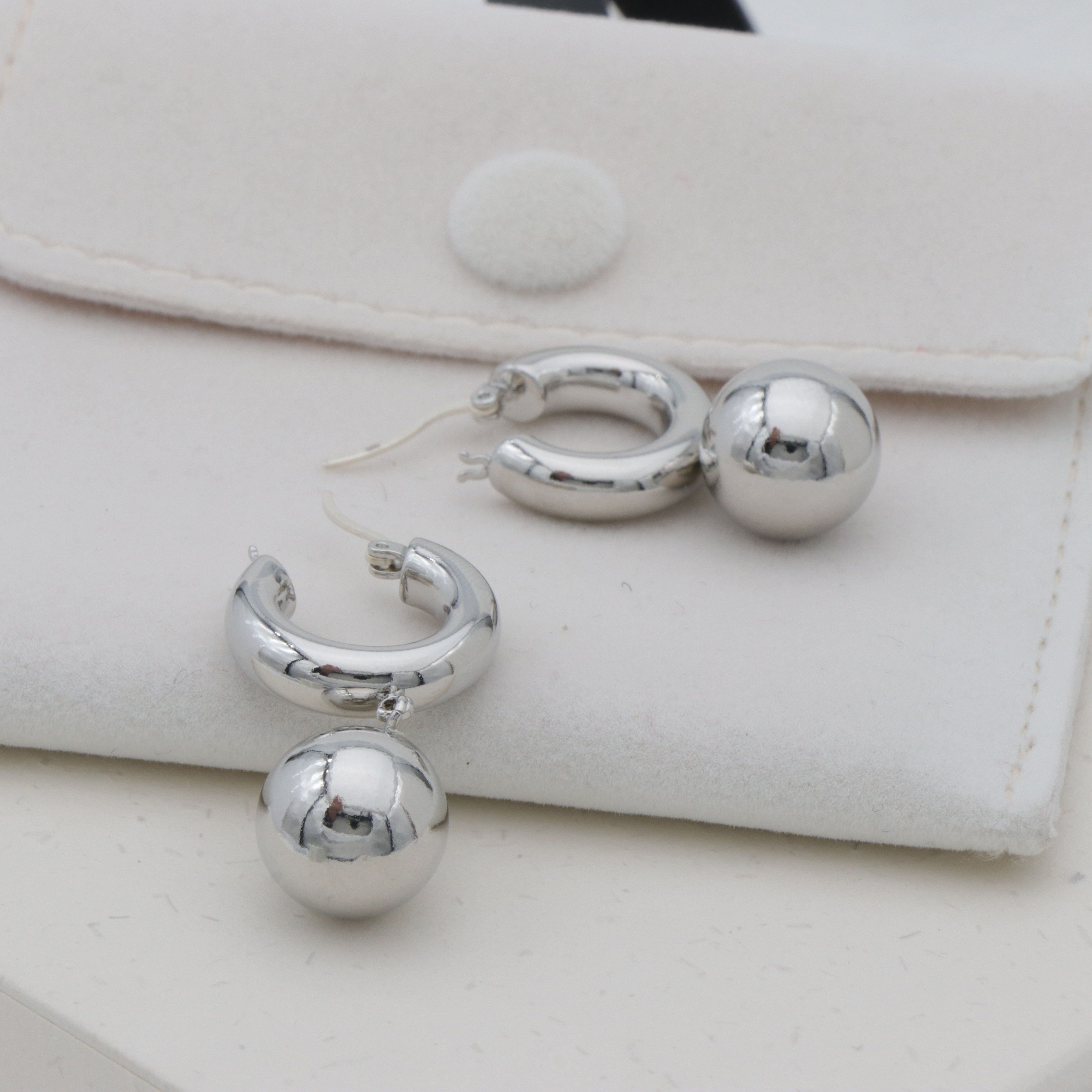 Circle Pendant, Ball Back Earrings-Permanent Jewelry