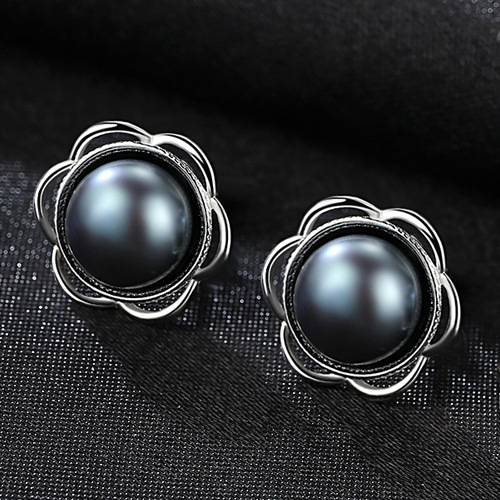 Elegant Freshwater Pearl Earrings in S925 Sterling Silver for Women