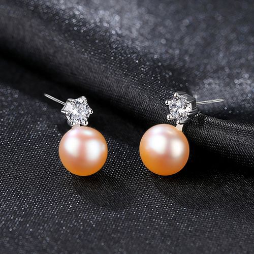 Pearl Stud Earrings – Classic and Elegant Jewelry for Women