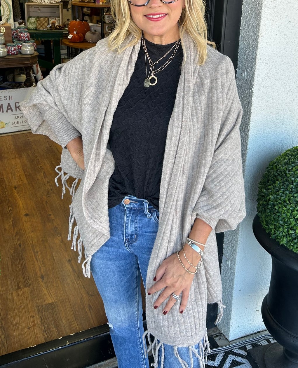 New Women's Tassel Cardigan Wrap (Buy 2 Free Shipping)