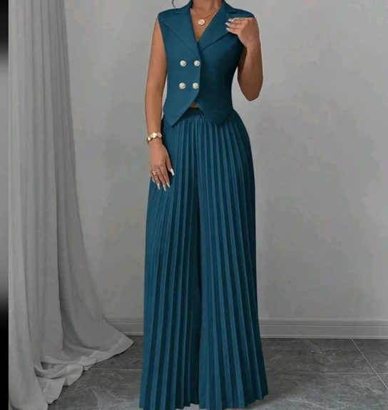 Elegant Sleeveless Blazer Top and Pleated Wide-Leg Pants Set