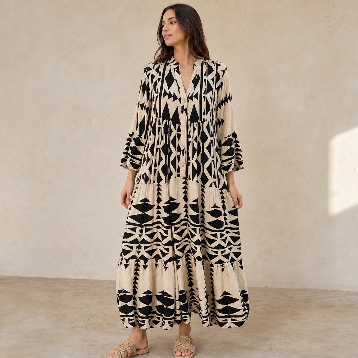 []Geometric Print Boho Tiered Maxi Dress