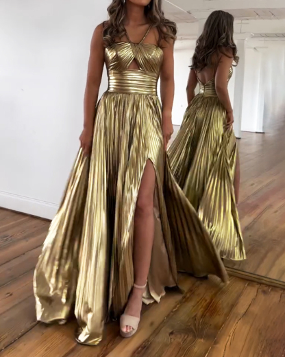 Halter Neck Slit Pleated Maxi Dress (Free Shipping)