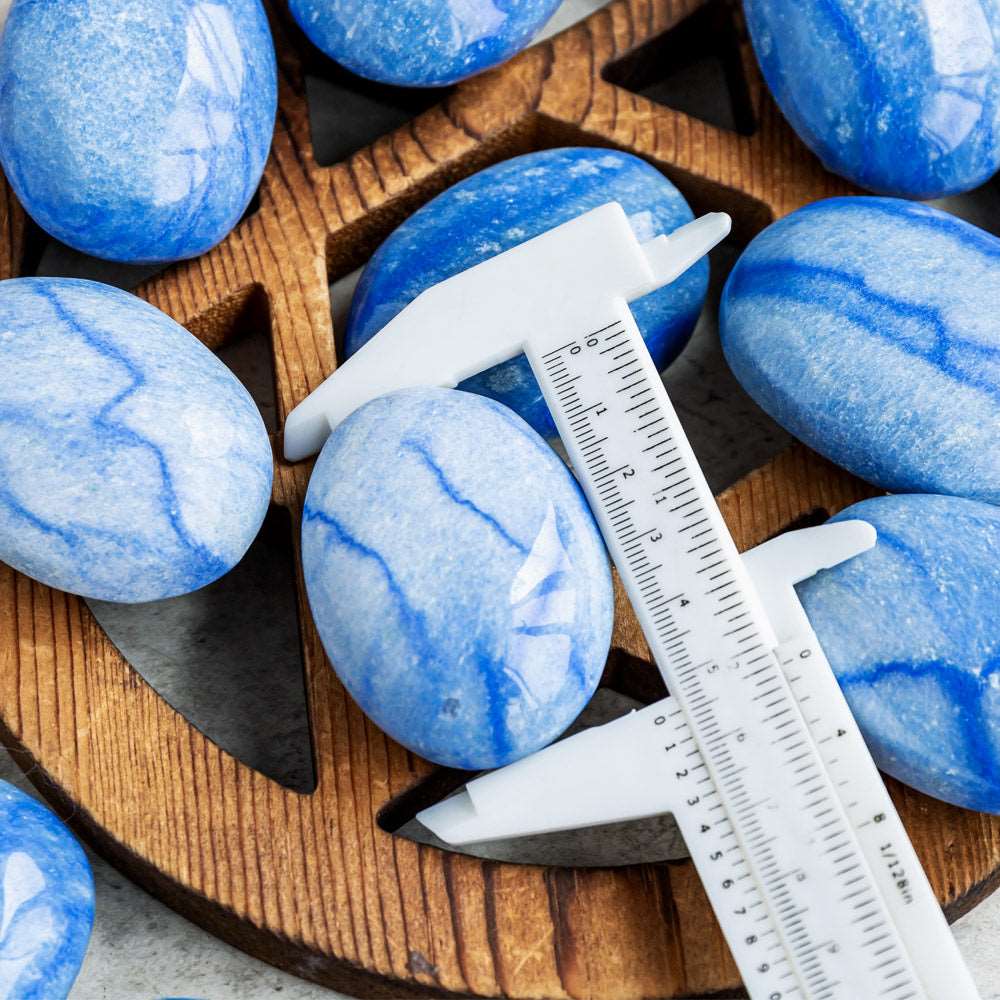 Reikistal Blue Aventurine Palm Stone