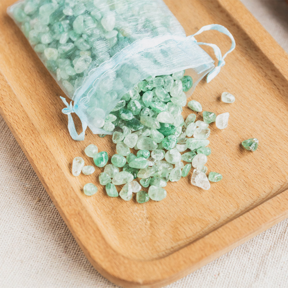 Green Strawberrry Quartz Chips 100g