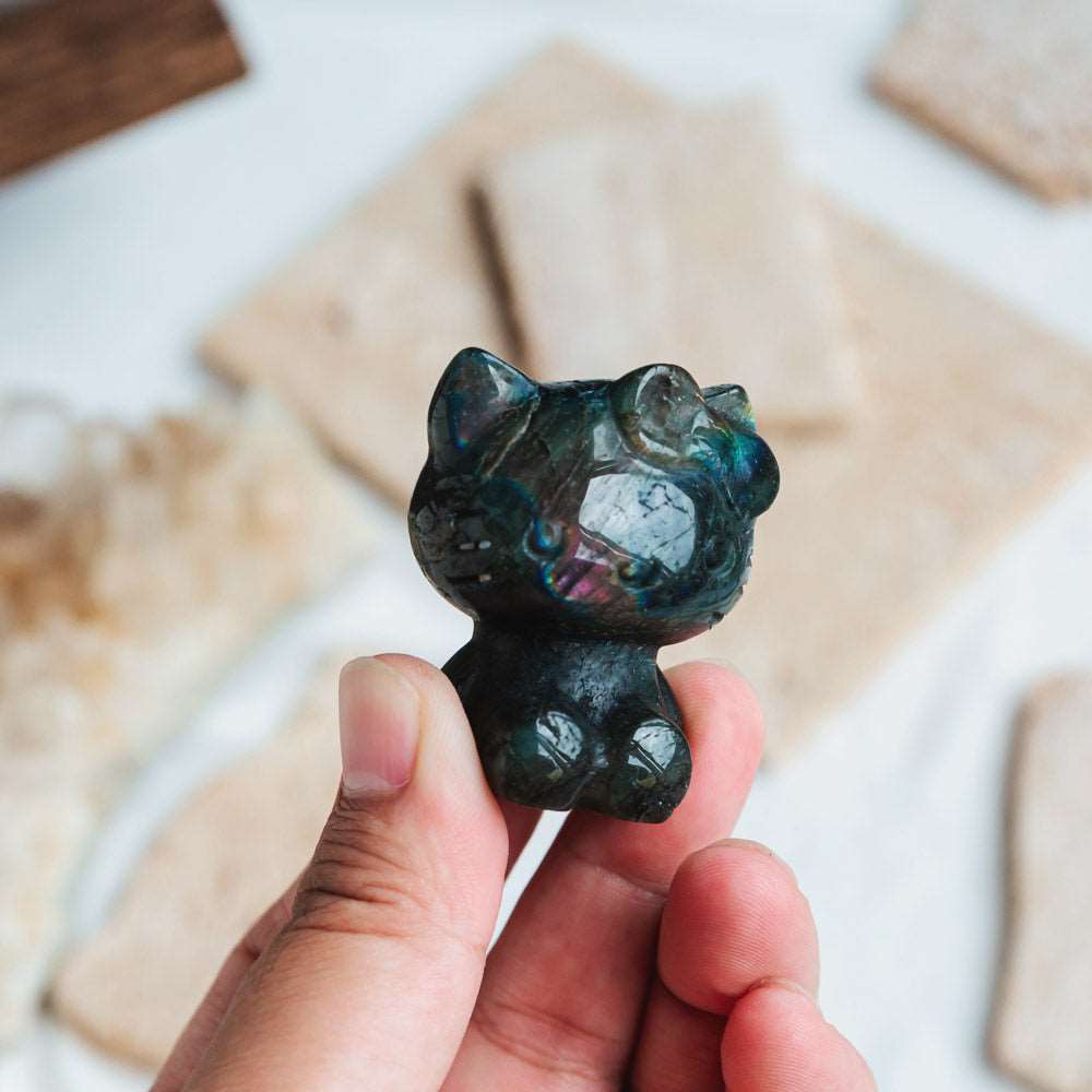 Reikistal 2'' Labradorite Hello Kitty
