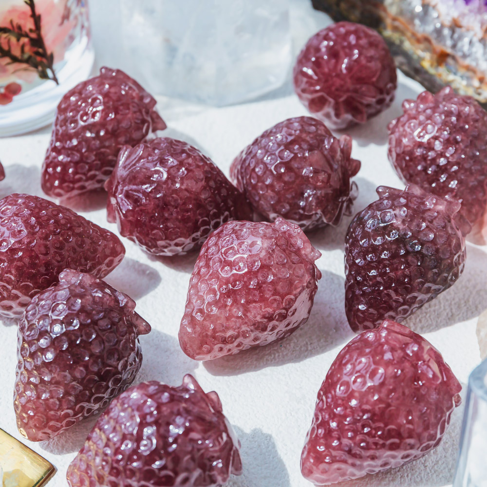 【Weekly Flash Deals】 Crystal Red Strawberry Quartz Strawberry