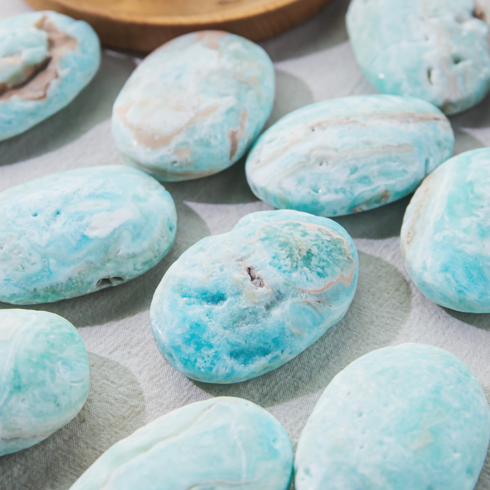 【Weekly Flash Deals】 Hemimorphite Palm Stone
