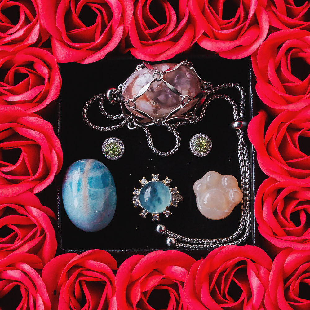Valentine's Day 16 Eternal Flower Natural Crystal Gift Box Set