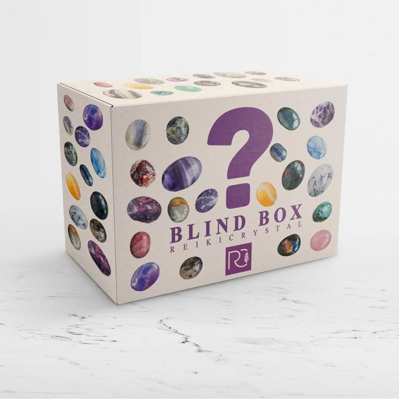 【Abundance energy/power】Mystery Crystal Palm Stone Box