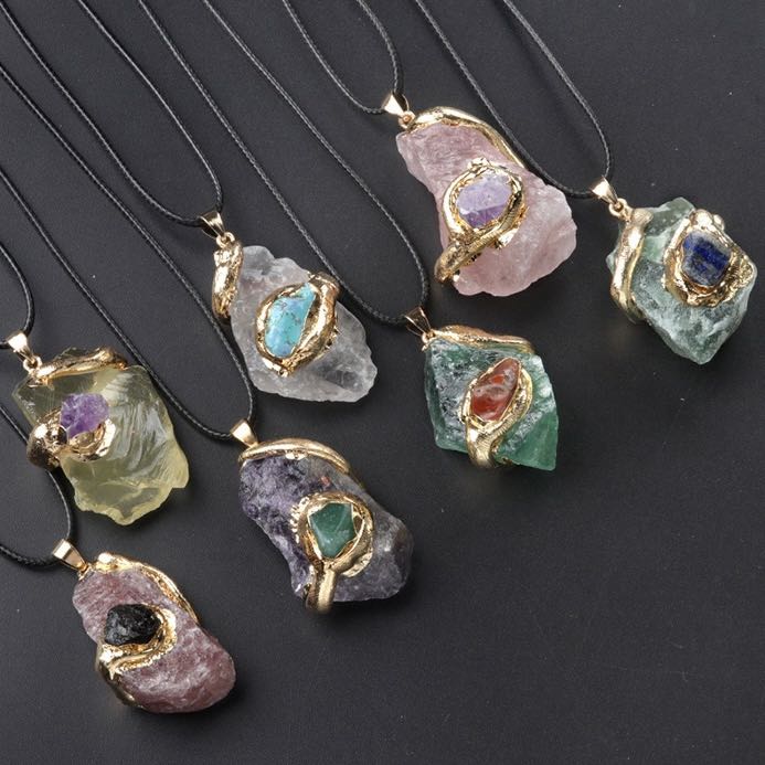 【Weekly Flash Deals】Natural Crystal Irregular Raw Stone Pendant