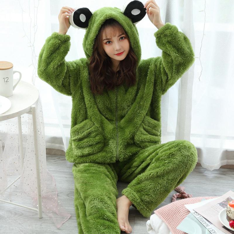 Plush pajamas online set