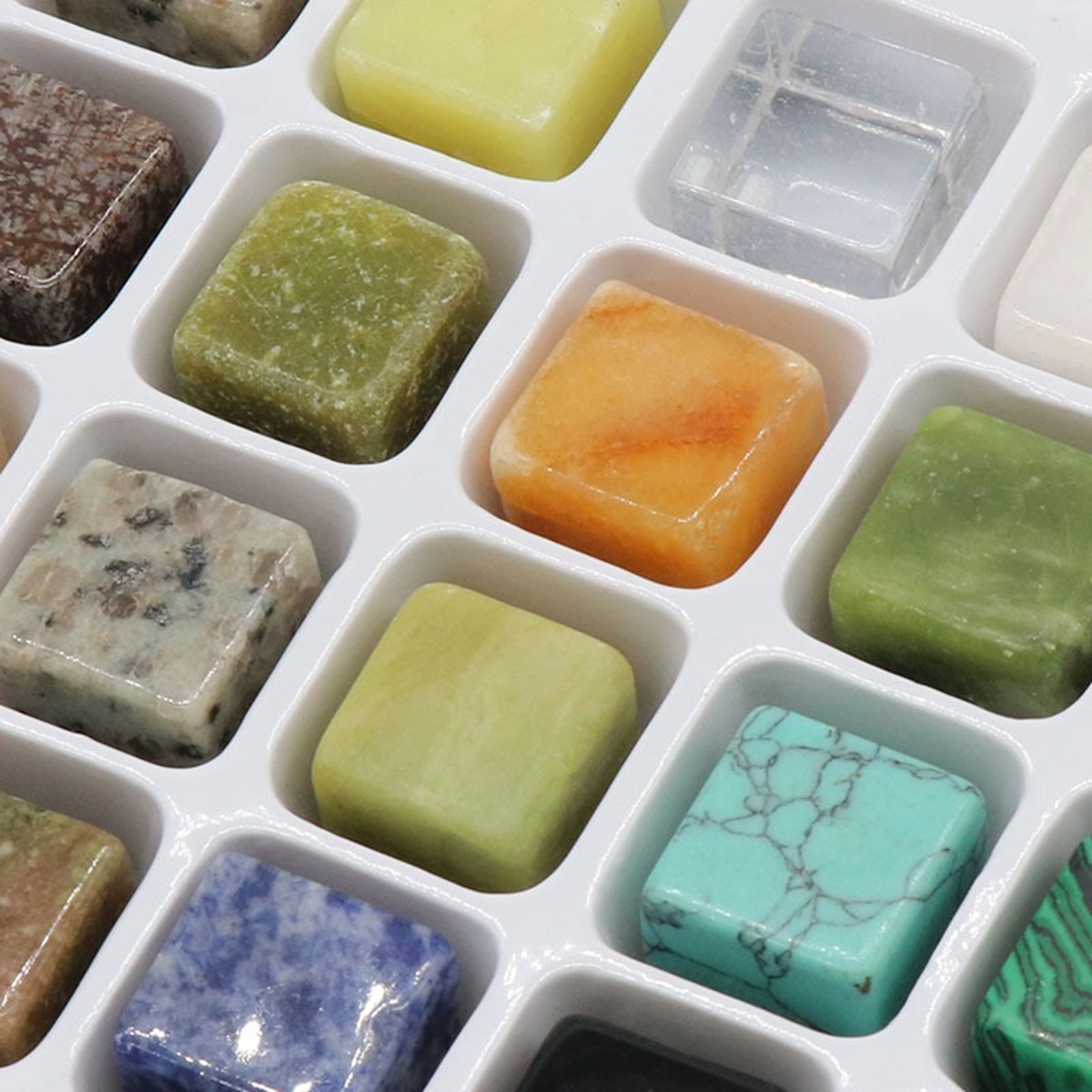 20PCS Cube Gemstone Beads Healing Power Crystal Block for Home Decor 18MM No hole