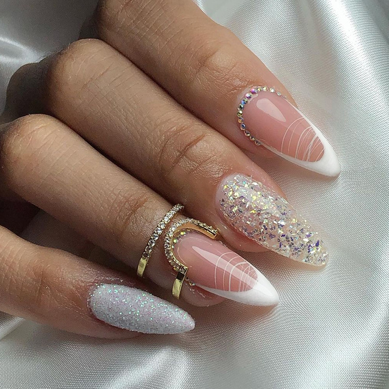 Simple and Pure, Sparkling Pink French Diamond Nail Enhancement White Minimalist Line Fashion Versatile European and American Wearing Nail Plate Z747