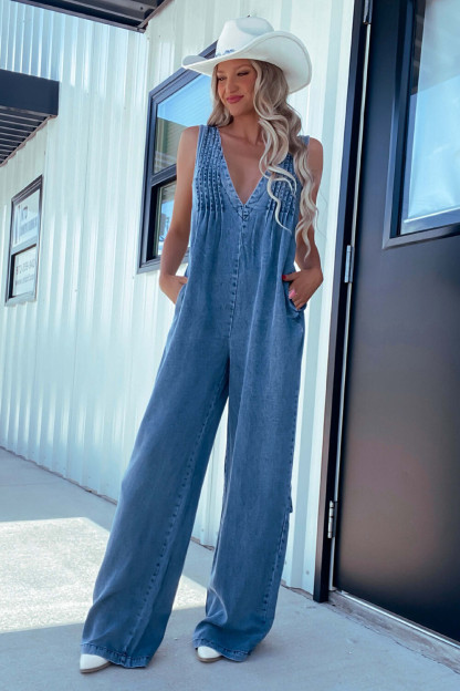 Pleated V Neck Denim Wide Leg Backless Sleeveless Jumpsuit-Blue
