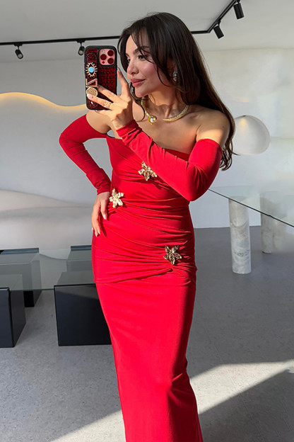 Floral Hardware Off Shoulder Long Sleeve Ruched Slim Fit Maxi Dresses-Red
