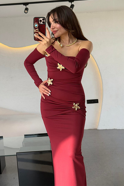 Floral Hardware Off Shoulder Long Sleeve Ruched Slim Fit Maxi Dresses-Red