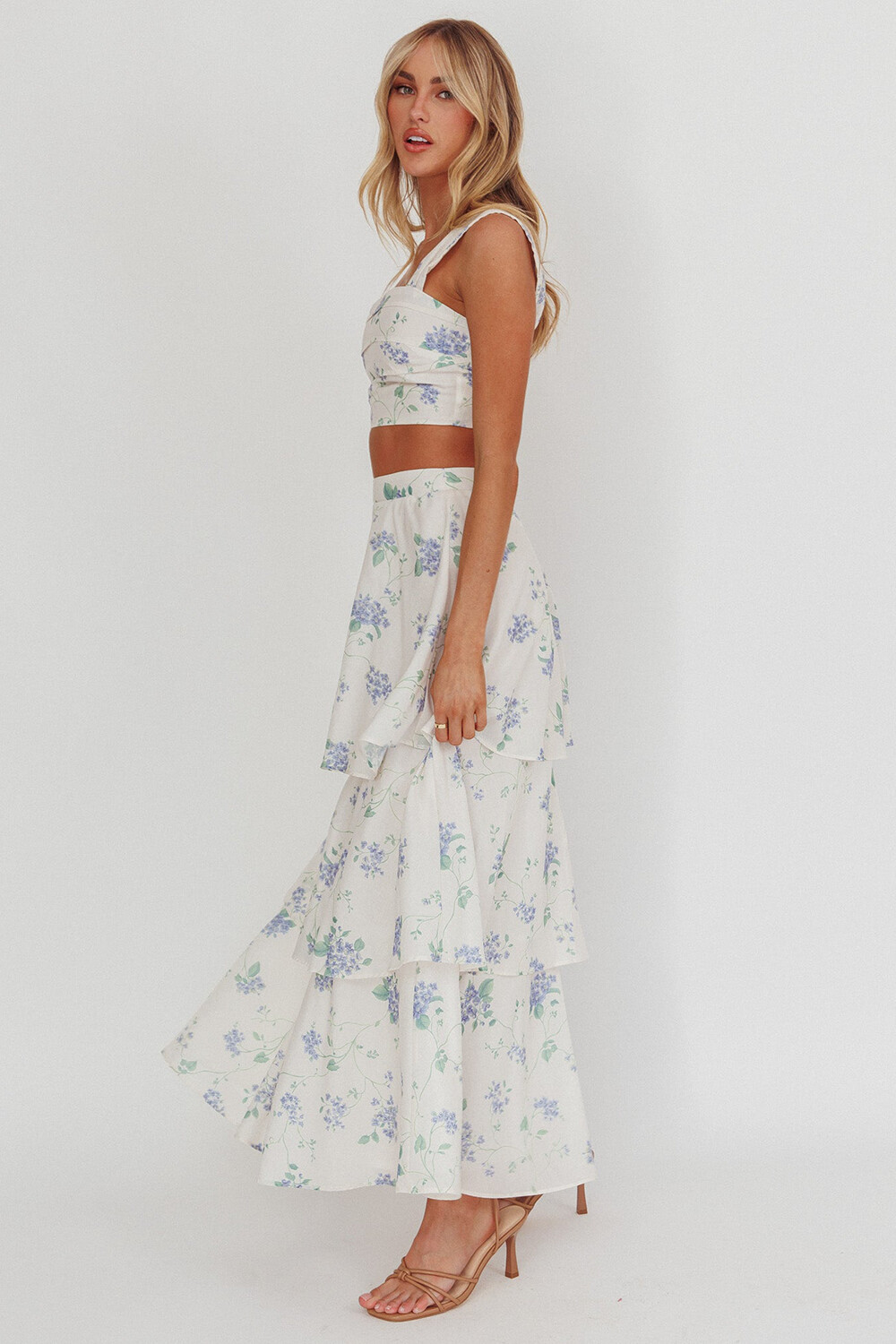 Floral Print Sleeveless Crop Top Tiered Maxi Skirt 2pcs Set-White [Pre Order]