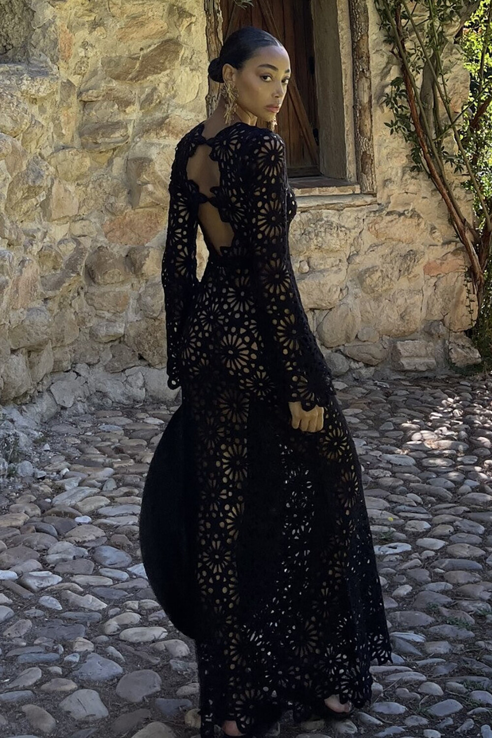 Hollow Out Floral Crochet Long Sleeve Maxi Dresses-Black [Pre Order]