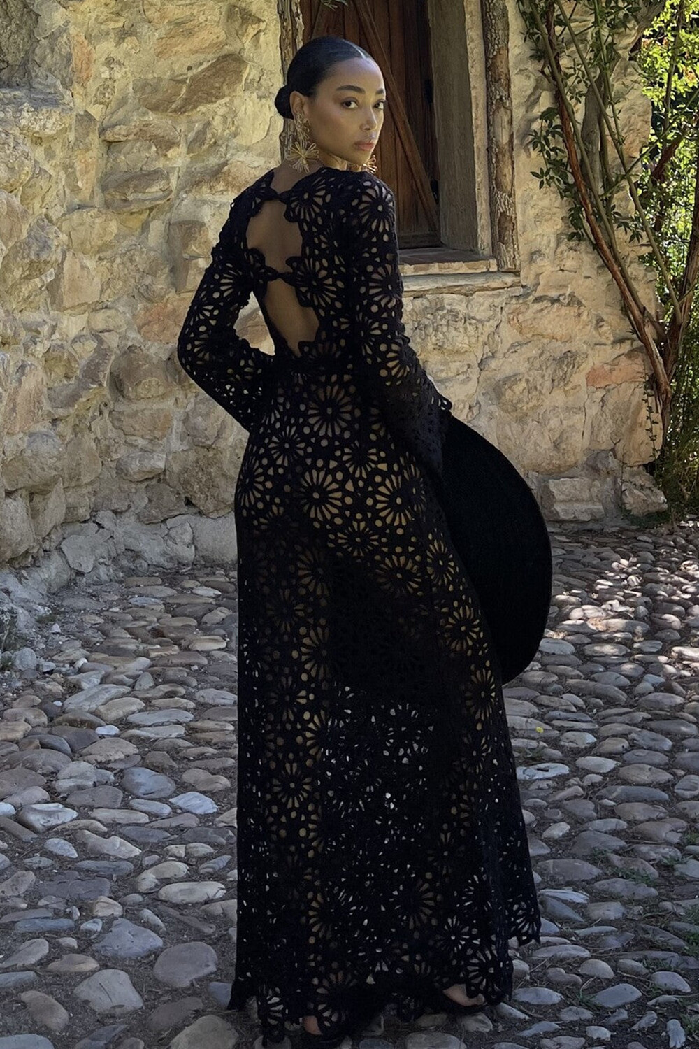 Hollow Out Floral Crochet Long Sleeve Maxi Dresses-Black [Pre Order]