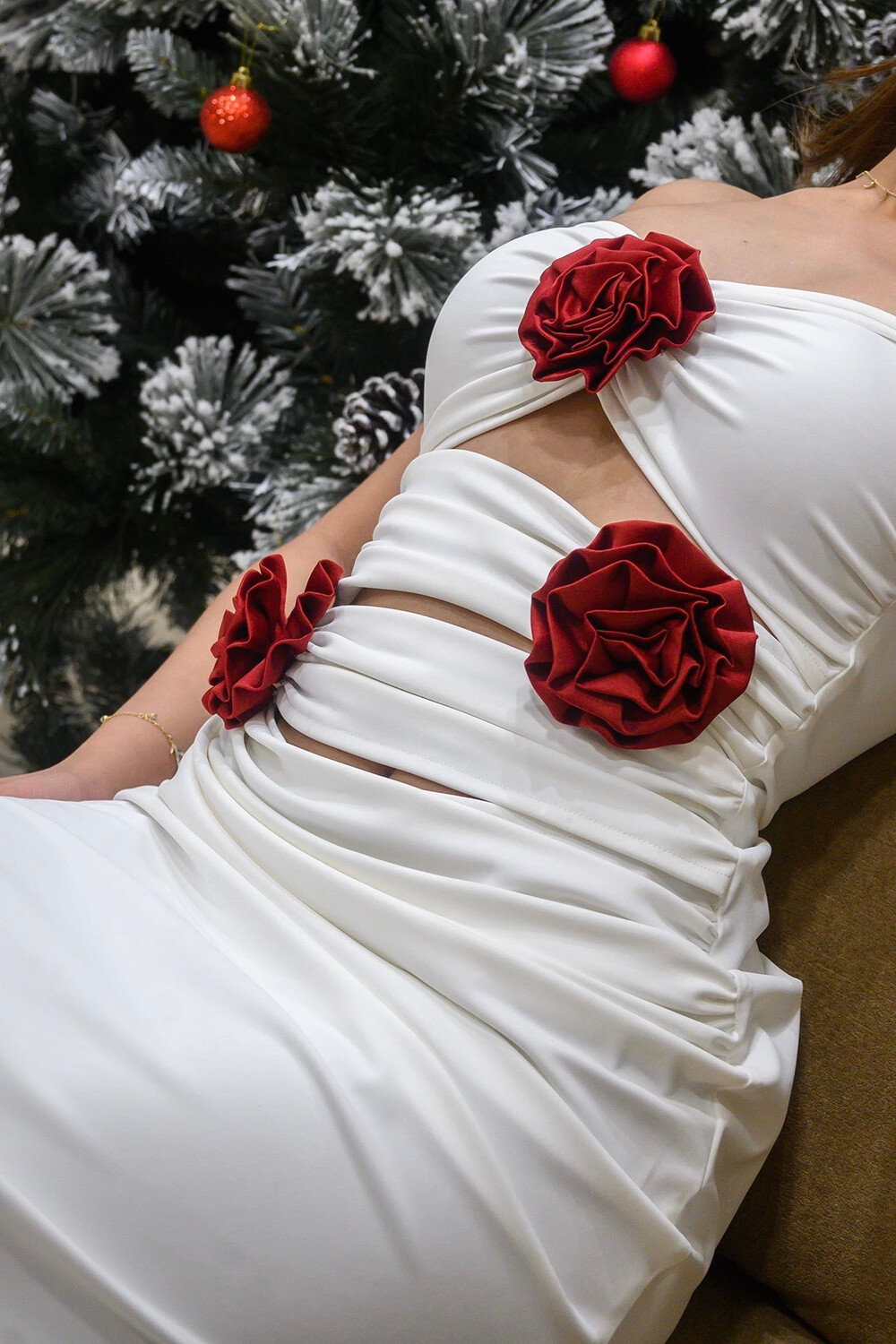 3D Flower Decor Strapless Cutout Ruched Fitted Maxi Dresses-White [Pre Order]