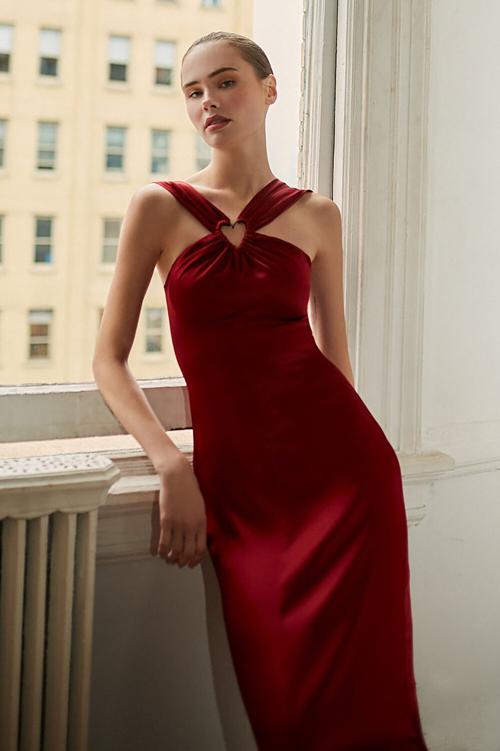 Sleeveless Heart Cutout Solid Color Gowns Maxi Dresses-Red [Pre Order]