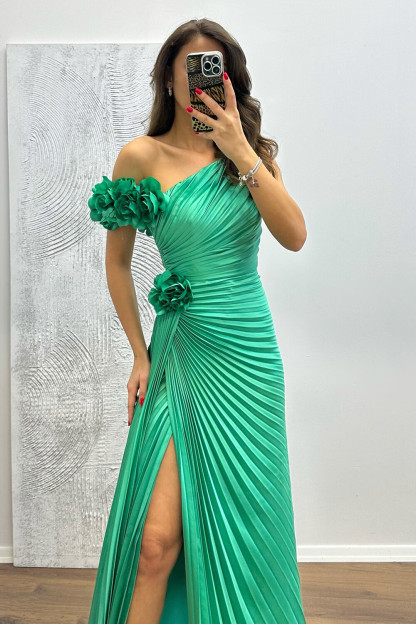 Off Shoulder 3D Flower Decor Pleated Slit Gowns Maxi Dresses-Green [Pre Order]