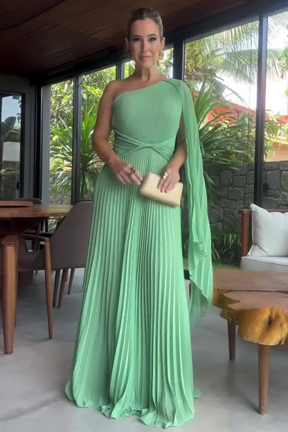 Pleated Solid Color Skew Neck A-Line Gowns Maxi Cape Dresses-Green