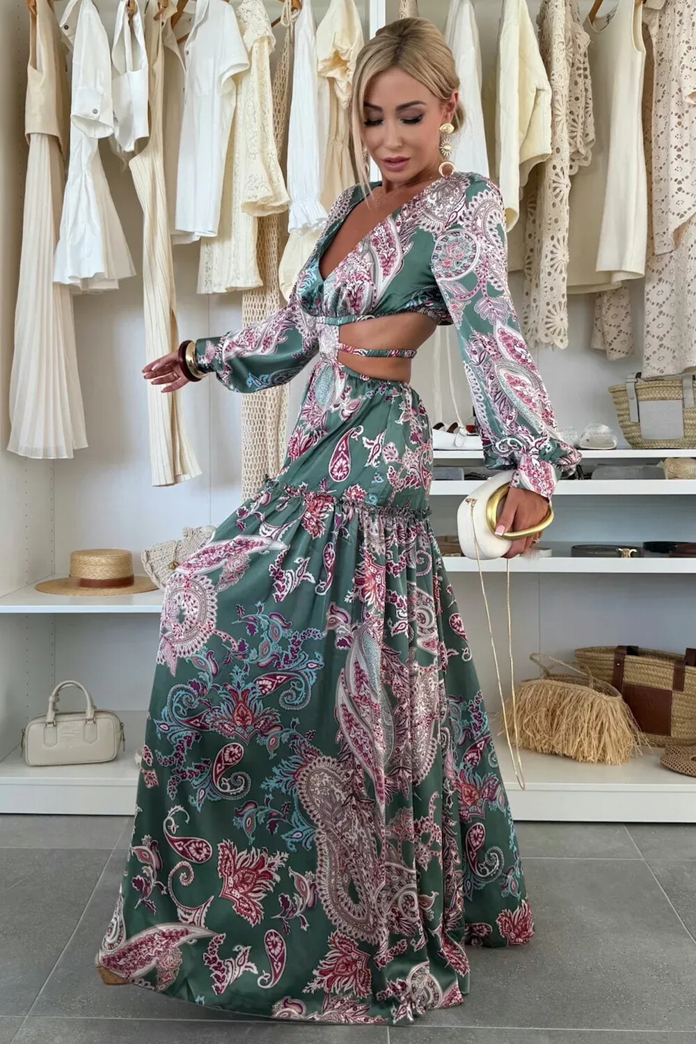 V Neck Long Sleeve Cutout Paisley Print Maxi Dresses-Green [Pre Order]