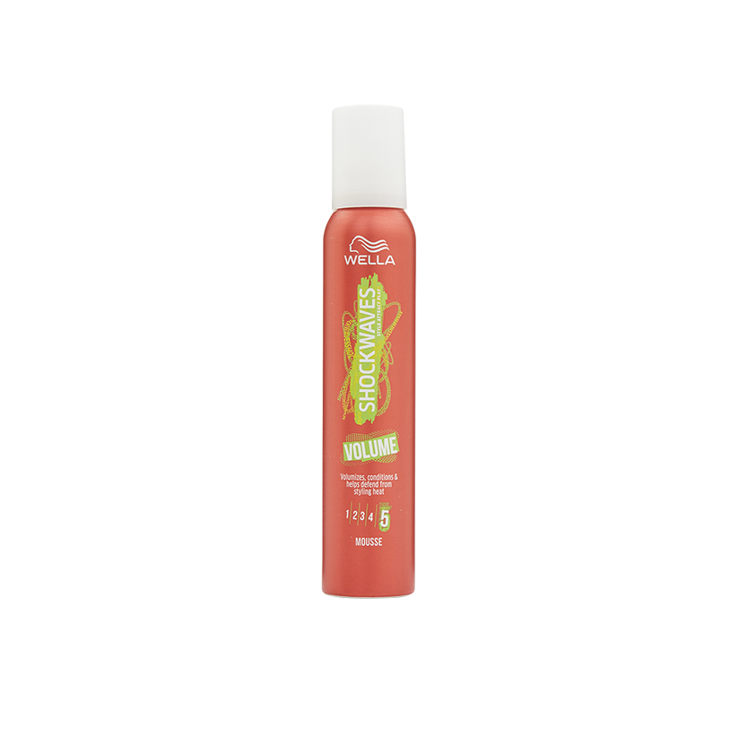 Wella Shockwaves Ultra Strong Heat Defence Volumising Hair Mousse 200ml