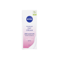 NIVEA Nourishing Day Cream Dry and Sensitive Skin SPF15 50ml