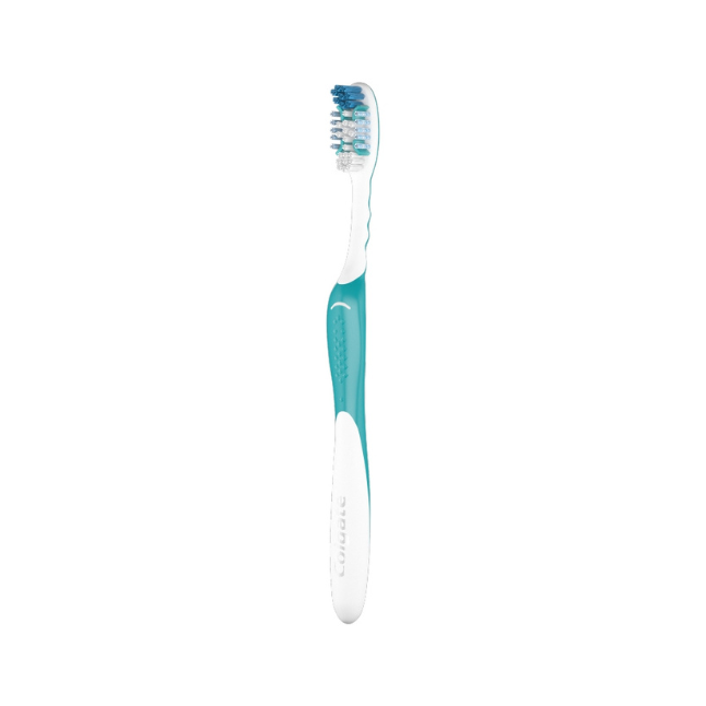 Colgate Advanced White Medium Toothbrush