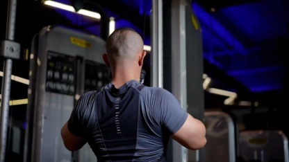LAT Pulldown Bar with Ergonomic Grips - Cable Attachment for Gym Workouts