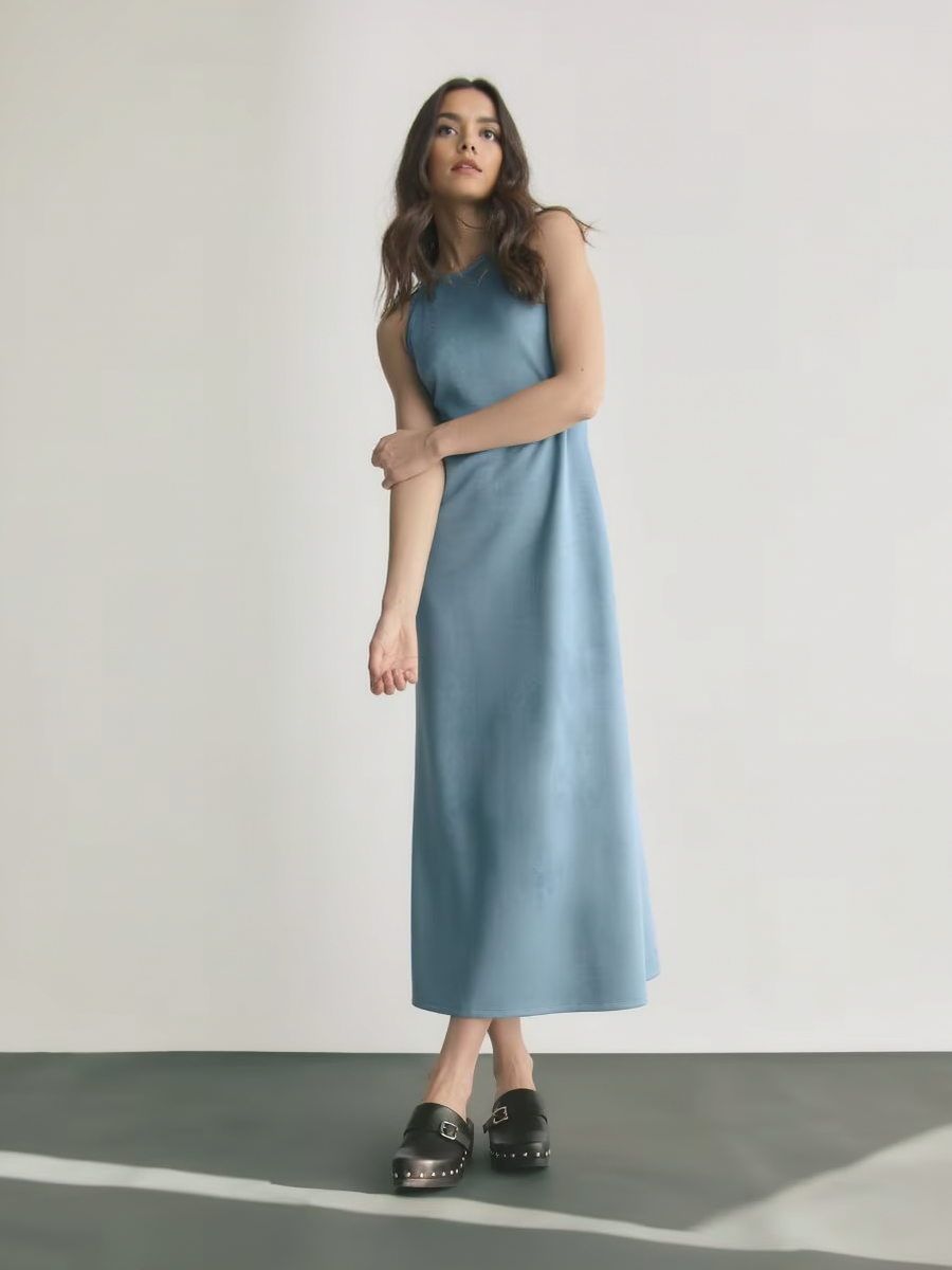 Elegant Buckskin Women Maxi Dress