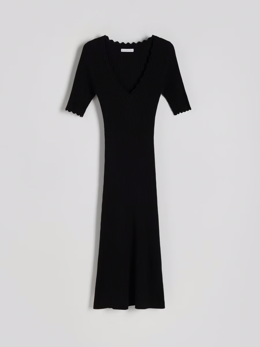 Wave Shape Decorative Premium Knitted Women Maxi Dress