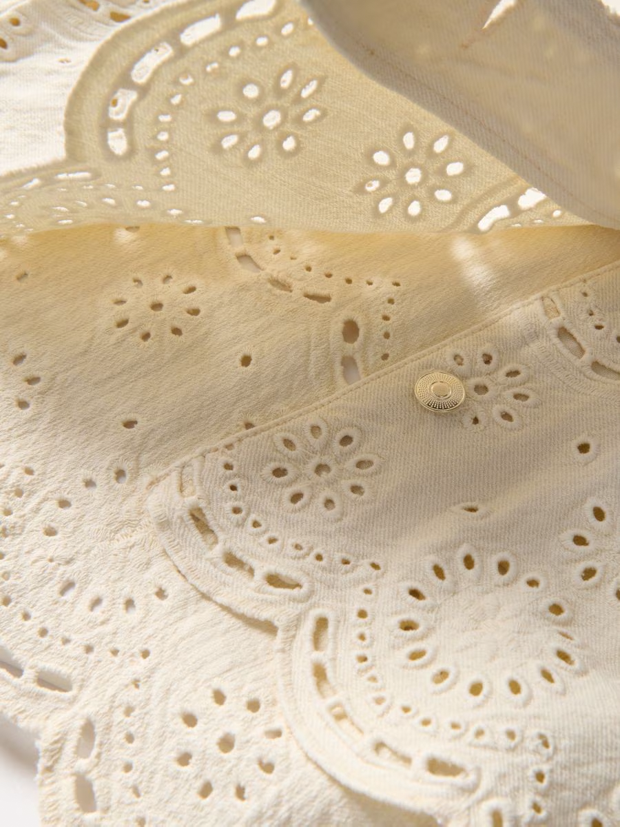 Embroidered Hem Lapel Cropped Jacket