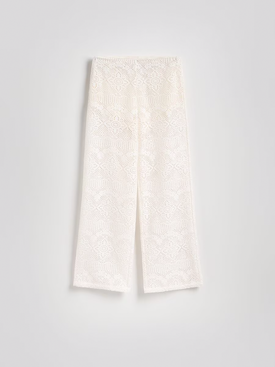 Openwork Pattern Vest And Pants Set