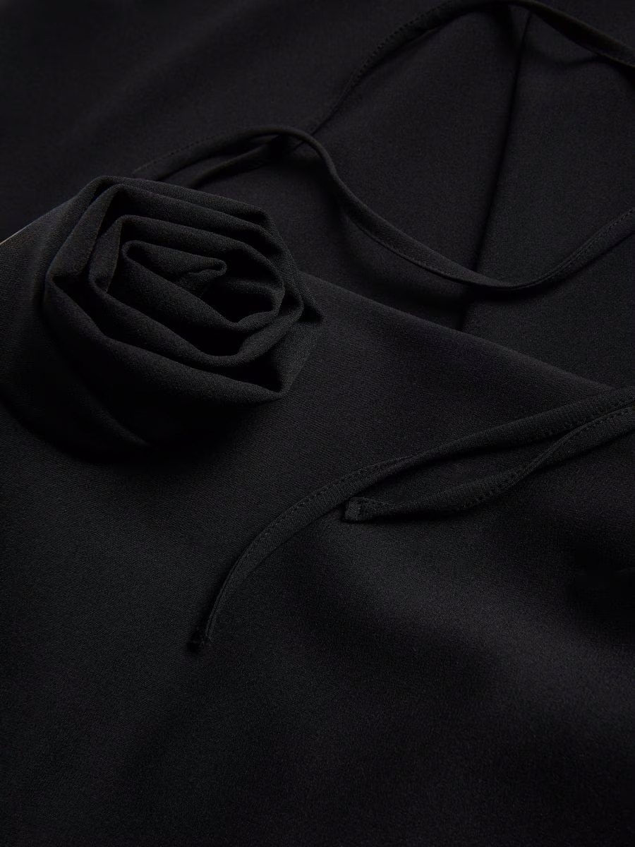 Rose Decorated Halter Neck Women Dress