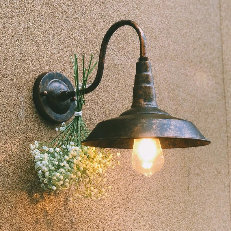 Retro Industrial Style Wall Lamp