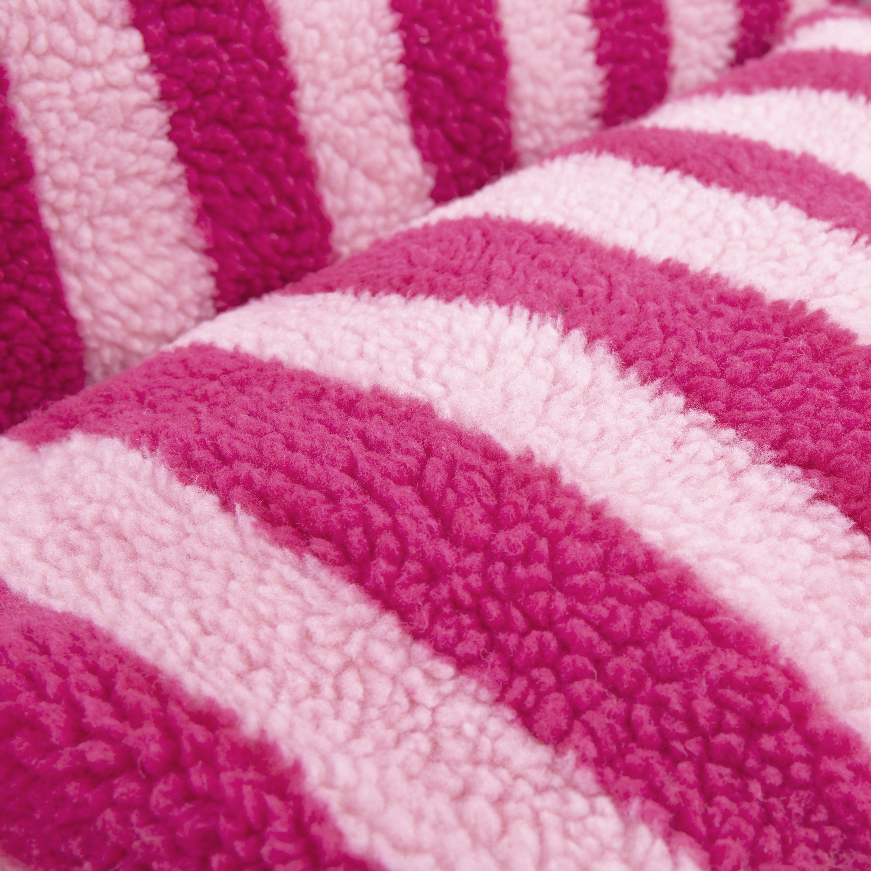 Trendy Striped Faux Lambswool Double Layer Dog & Cat Sofa Bed 