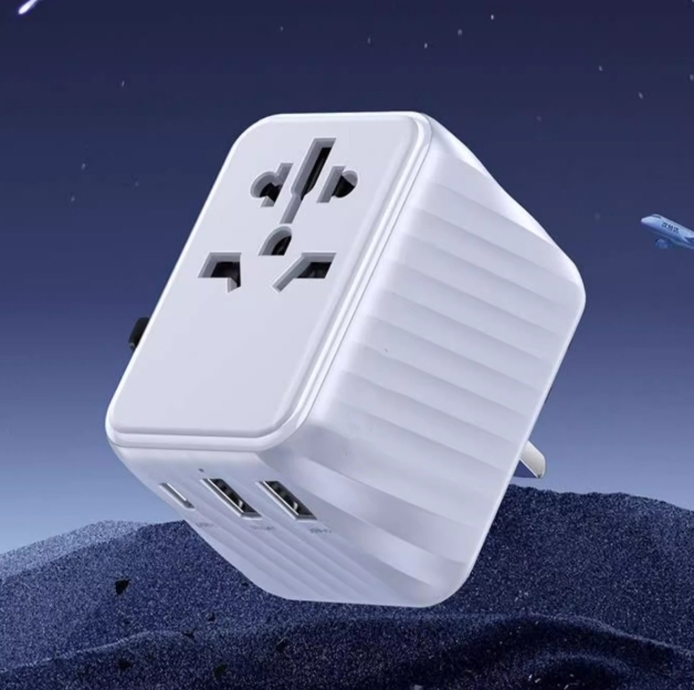 65W Universal Travel Charger Adapter