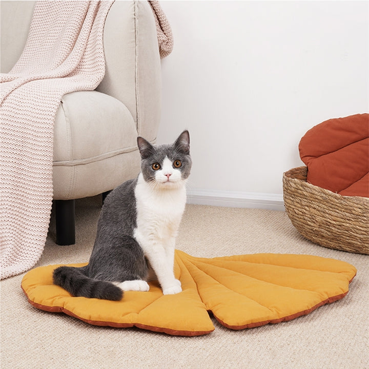 Leaf Shape Dog Blanket Washable Dog Mat
