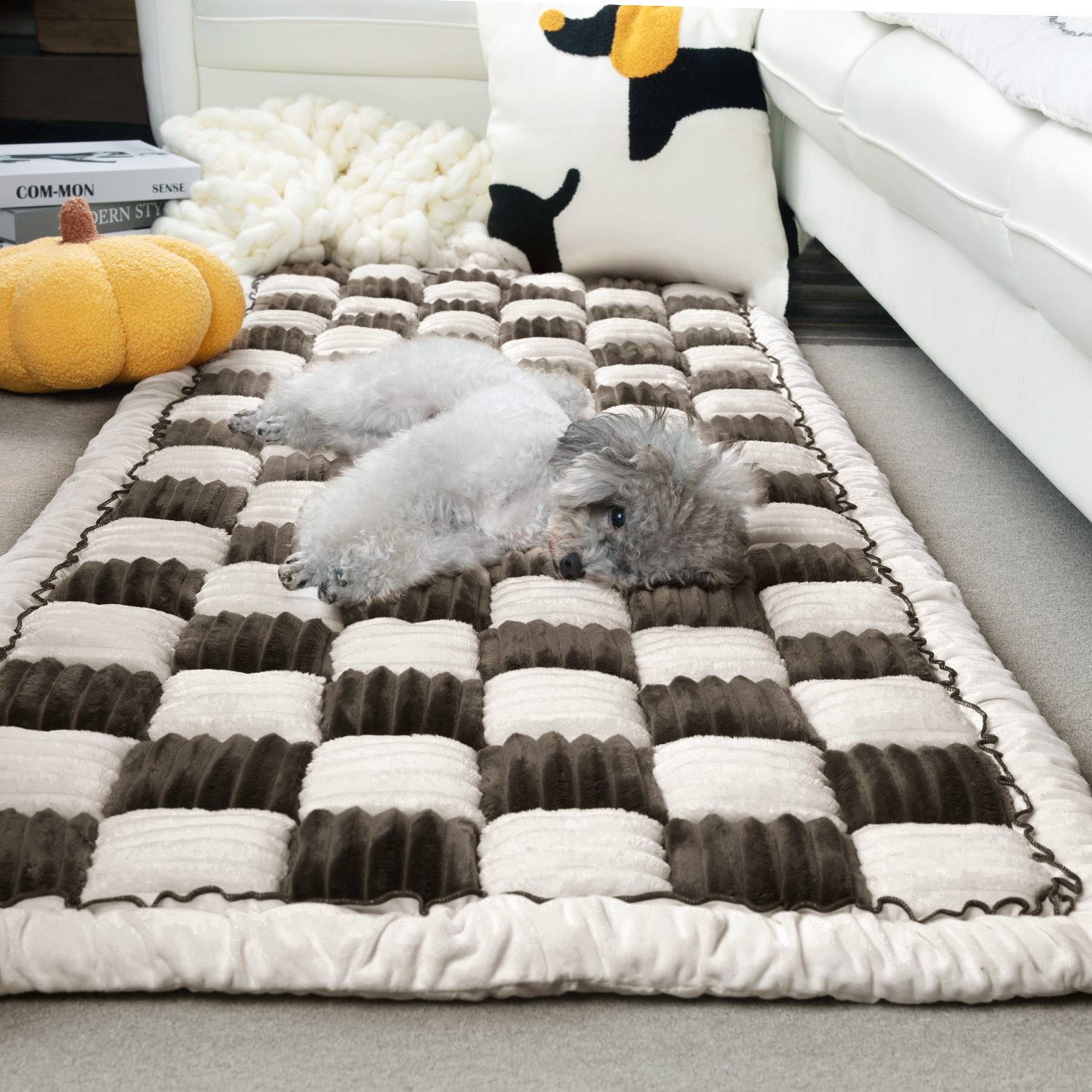 Cream-coloured Large Plaid Square Pet Mat Bed Couch Cover