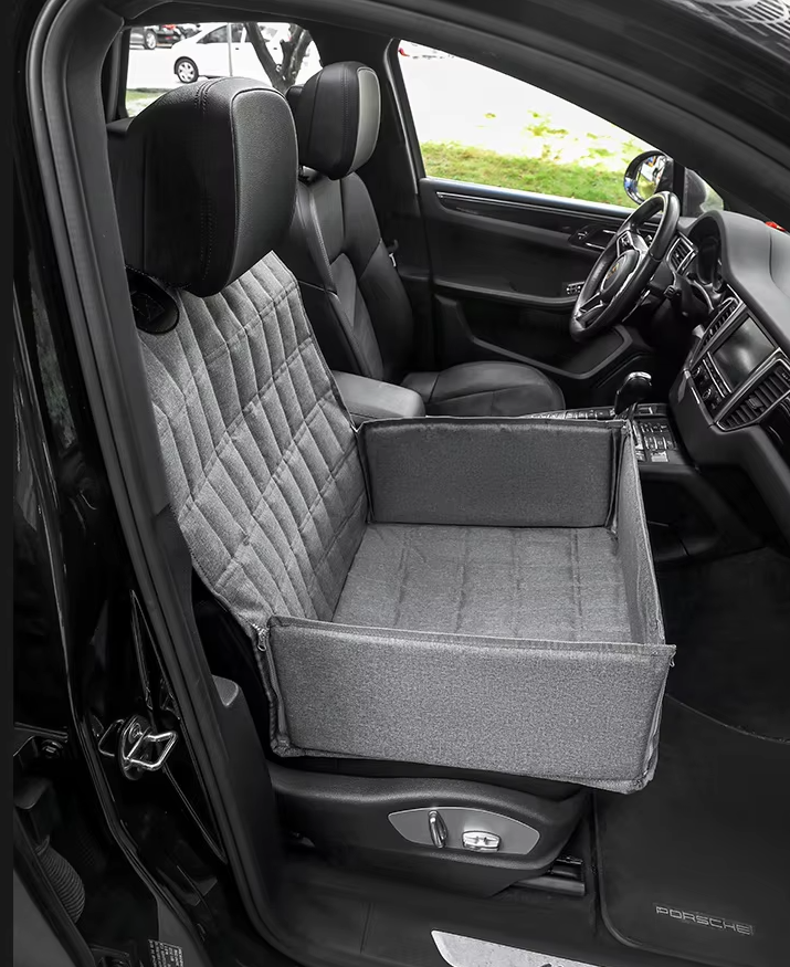 Waterproof Car Seat for Dogs - Non - Slip Protective Mat with Raised Edge Safety Belt