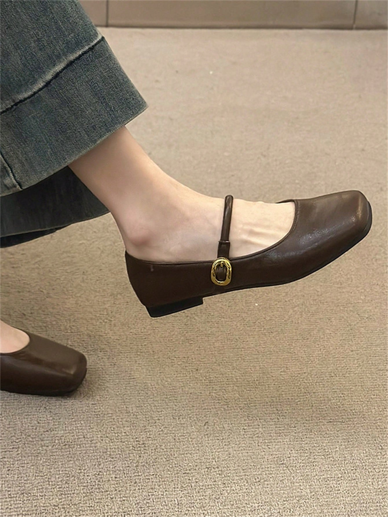 Women's Square Toe Mary Jane Vintage Style Flat Shoes