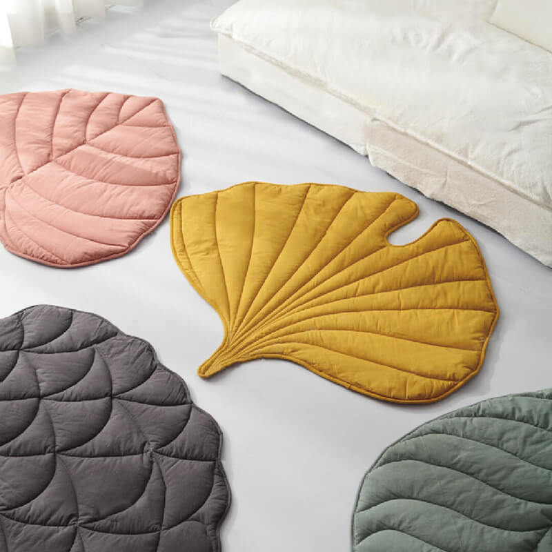 Leaf Shape Dog Blanket Washable Dog Mat