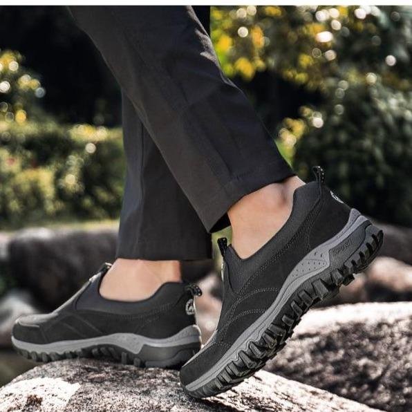 Men's Mud Paw Waterproof Slip-on Shoes